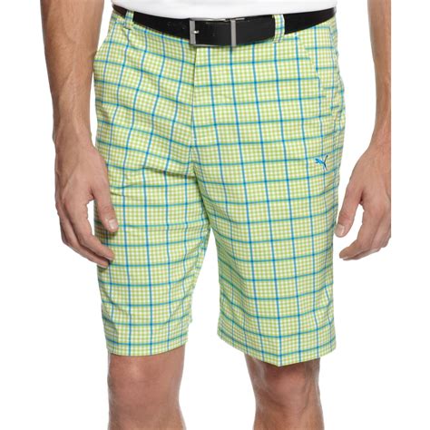 Golf Shorts .